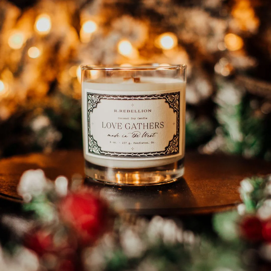 Love Gathers Candle 8 oz. - Image 4