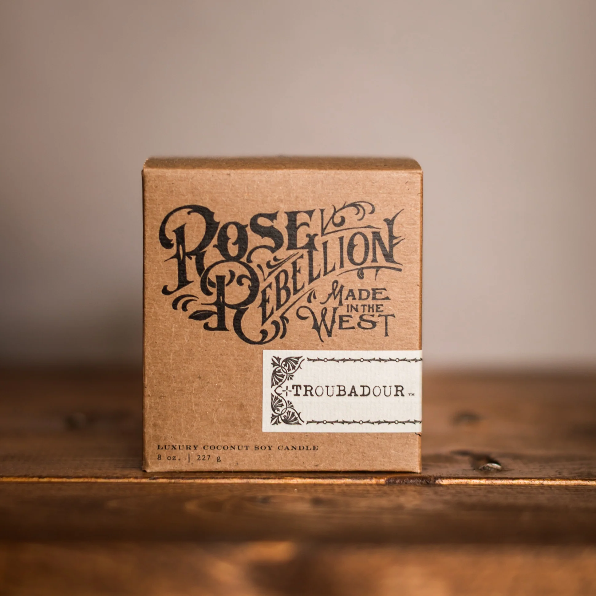 Troubadour Candle 8 oz. - Image 2