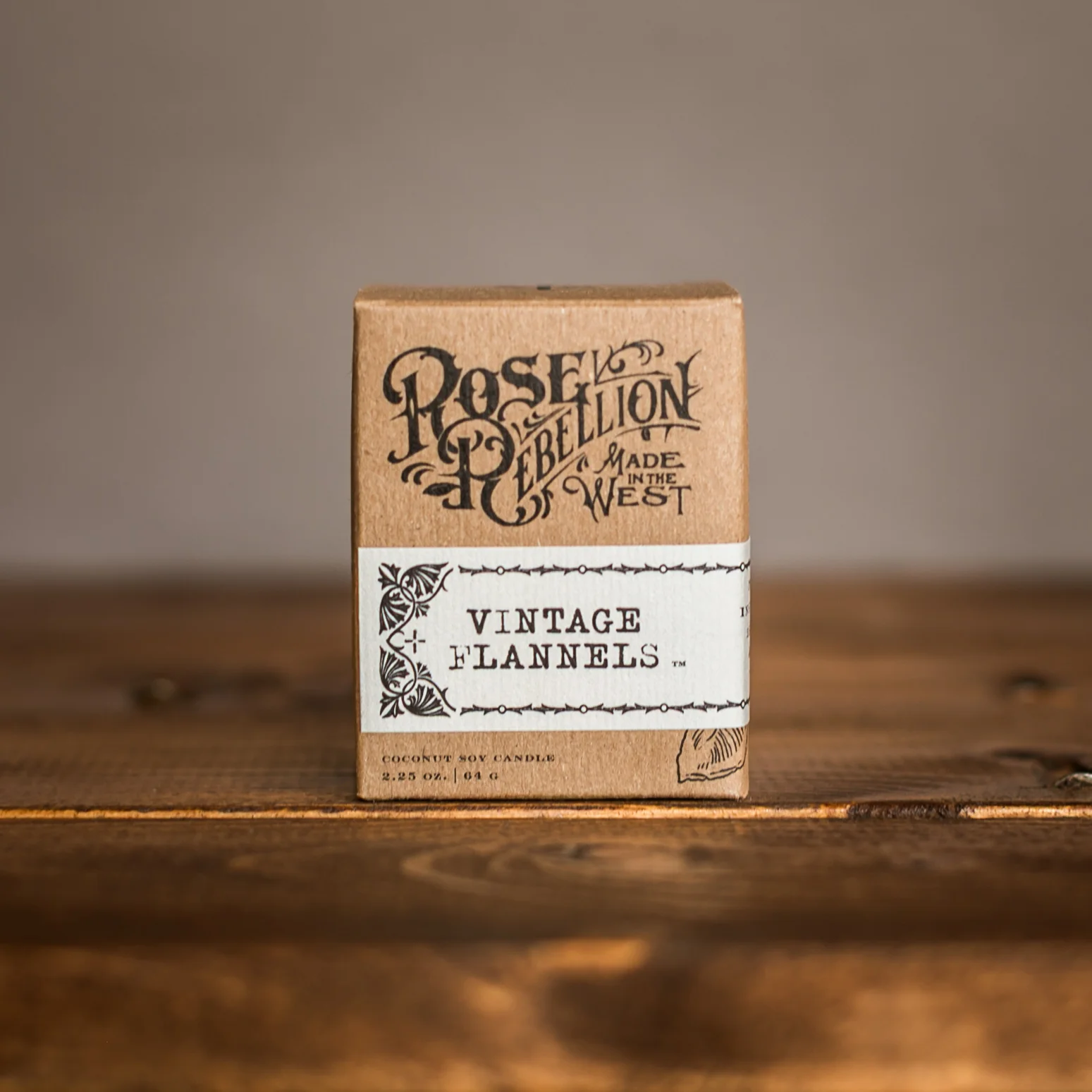 Vintage Flannels Candle 2 oz. - Drifter - Image 2